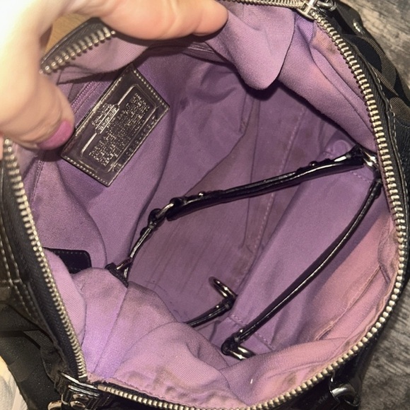 Coach Black Leather Satchel with Versatile Design - Picture 8 of 8